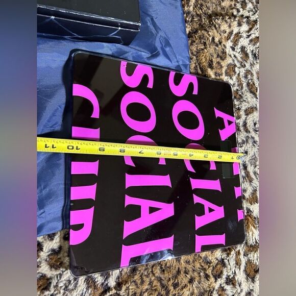 Anti Social Social Club
assc weight of the world scale (blk) - Picture 2 of 9